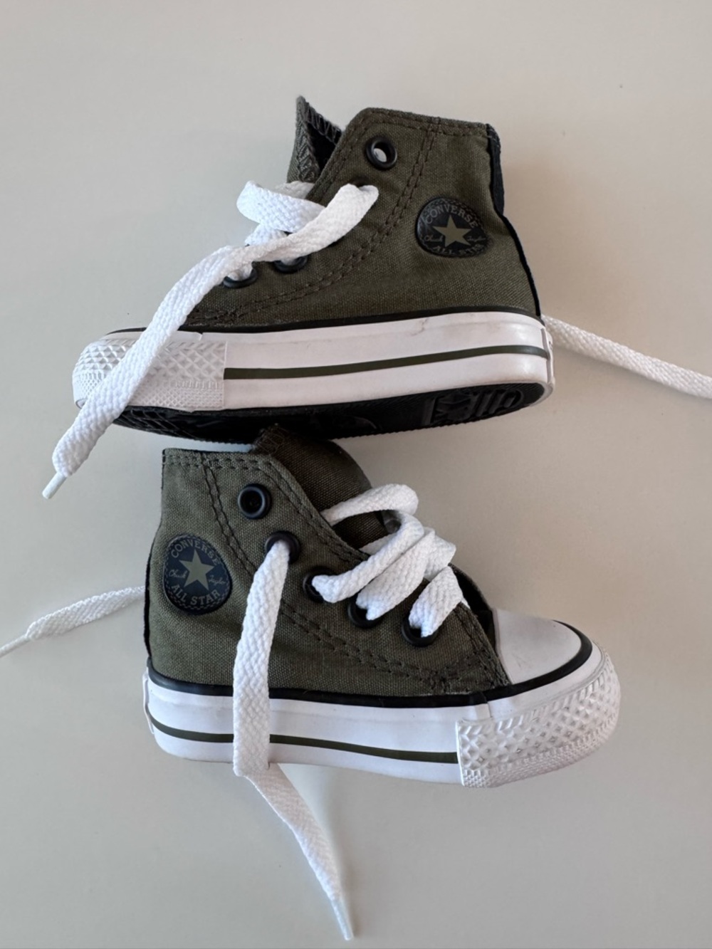 Converse Baby Toddler Olive Green High-Top Sneakers with White Laces, Size 2